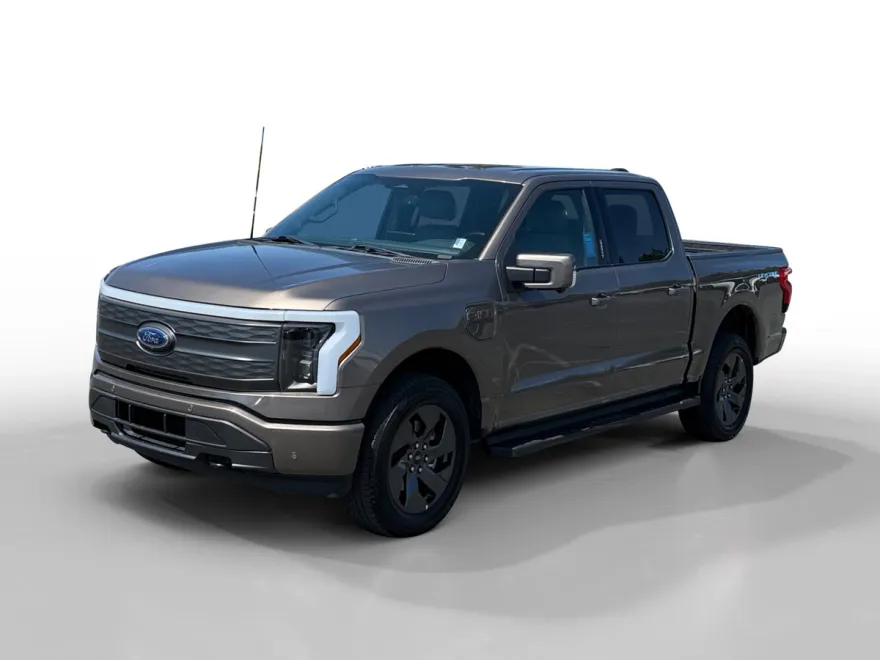 2022 Ford F-150 Lightning photo 1