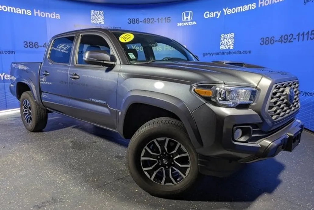 2023 Toyota Tacoma TRD Sport photo 1
