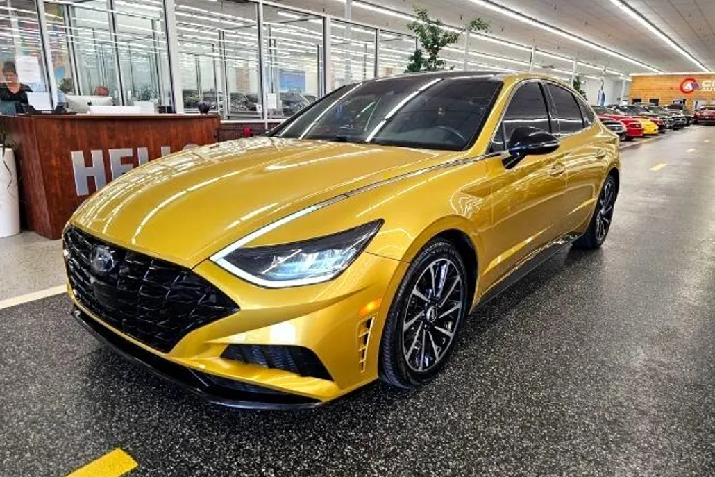 2020 Hyundai Sonata SEL Plus photo 1