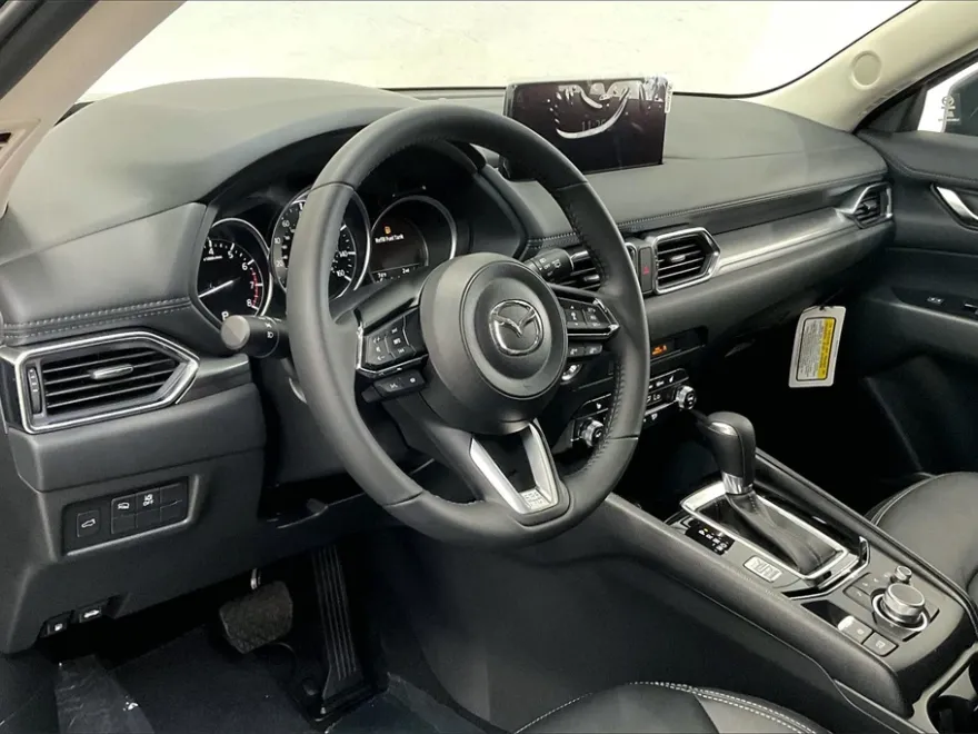 2025 Mazda CX-5 2.5 S Preferred photo 1