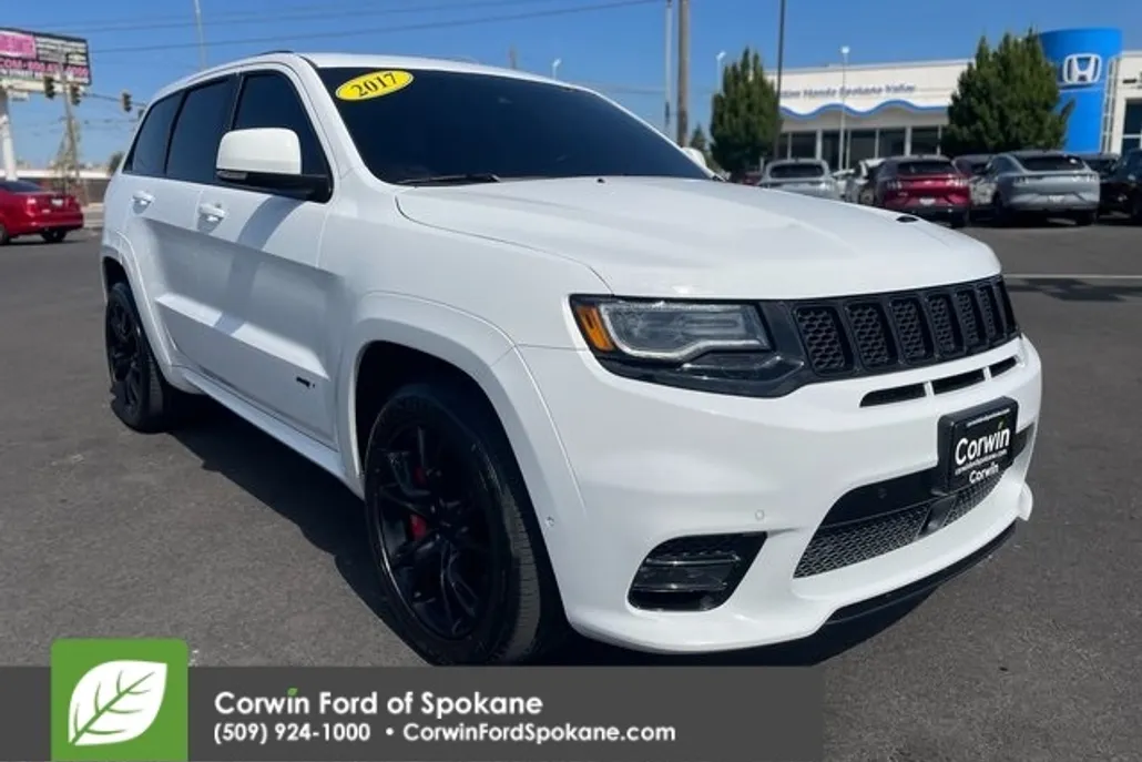 2017 Jeep Grand Cherokee SRT8 photo 1