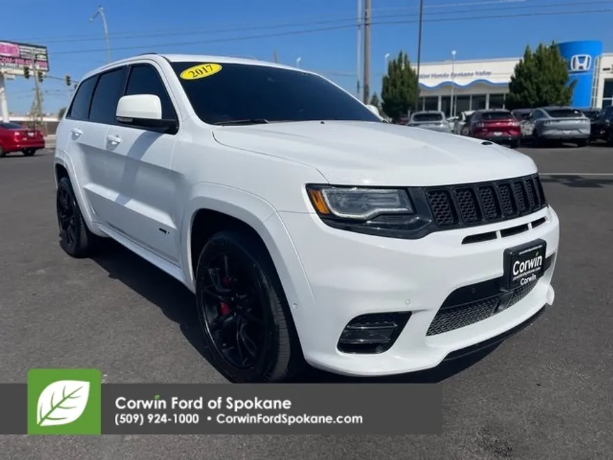 2017 Jeep Grand Cherokee SRT8 photo 1