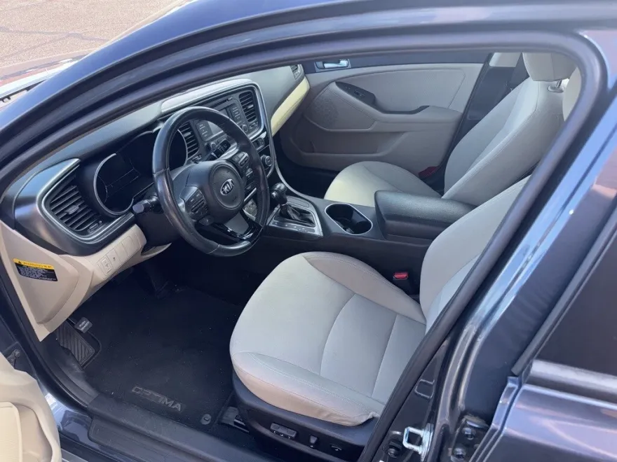 2014 Kia Optima Hybrid LX photo 1