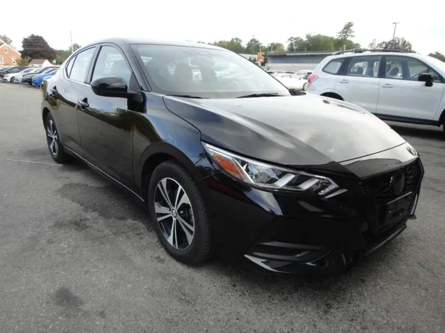 2022 Nissan Sentra SV photo 1