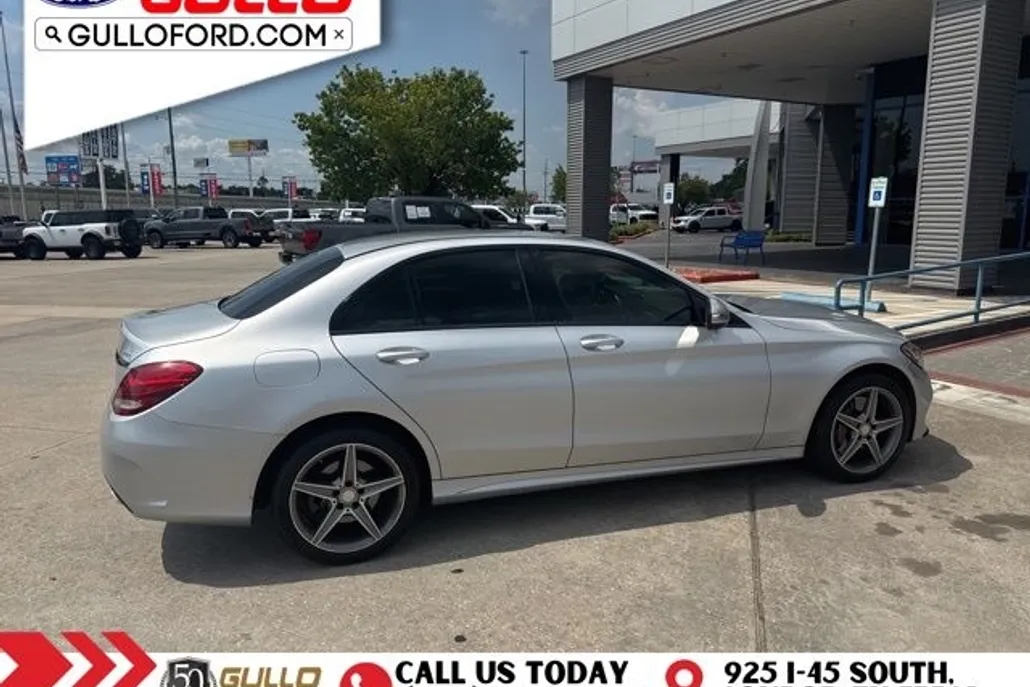 2015 Mercedes Benz C 300 photo 1
