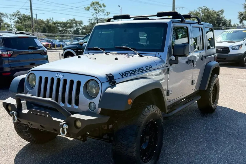 2017 Jeep Wrangler Unlimited Sport photo 1