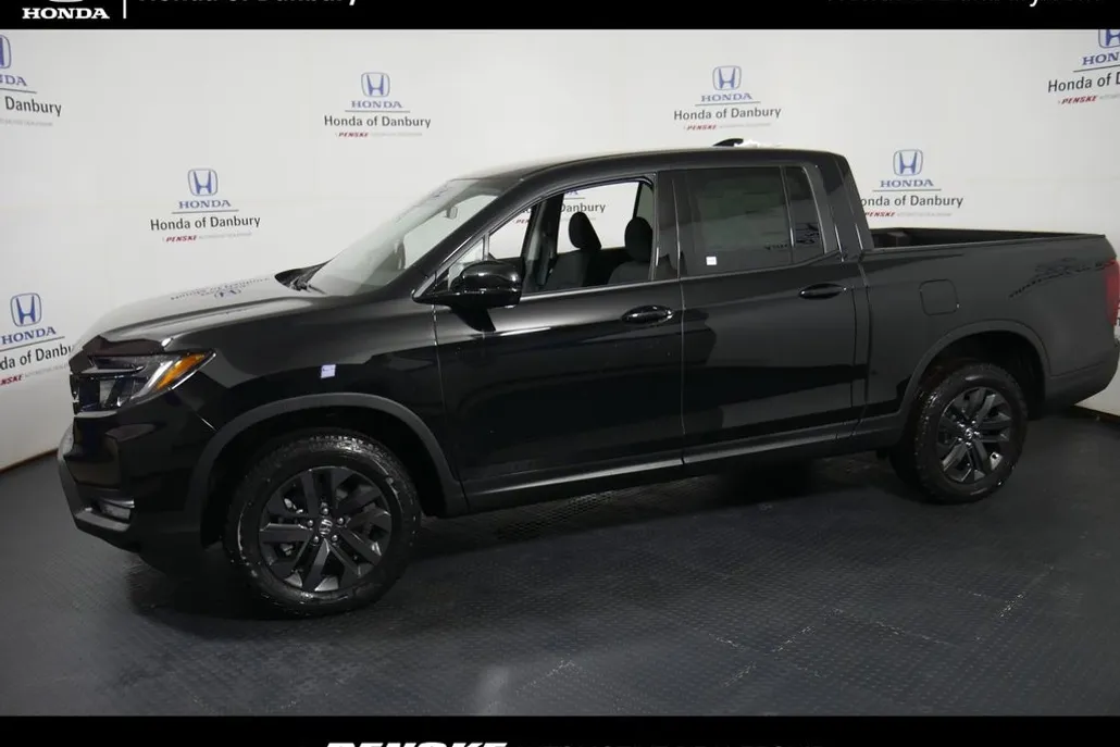 2025 Honda Ridgeline Sport photo 1