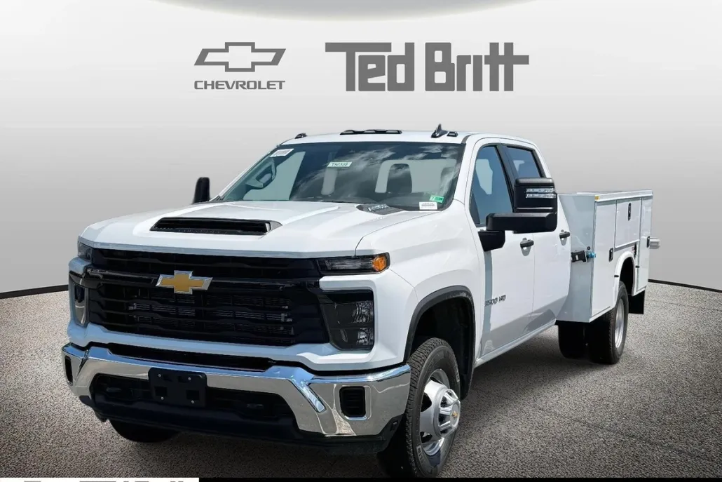 2025 Chevrolet Silverado 3500HD Work Truck photo 1