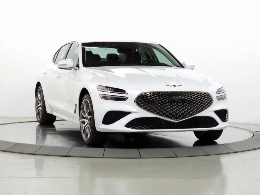 2025 Genesis G70 2.5T photo 1