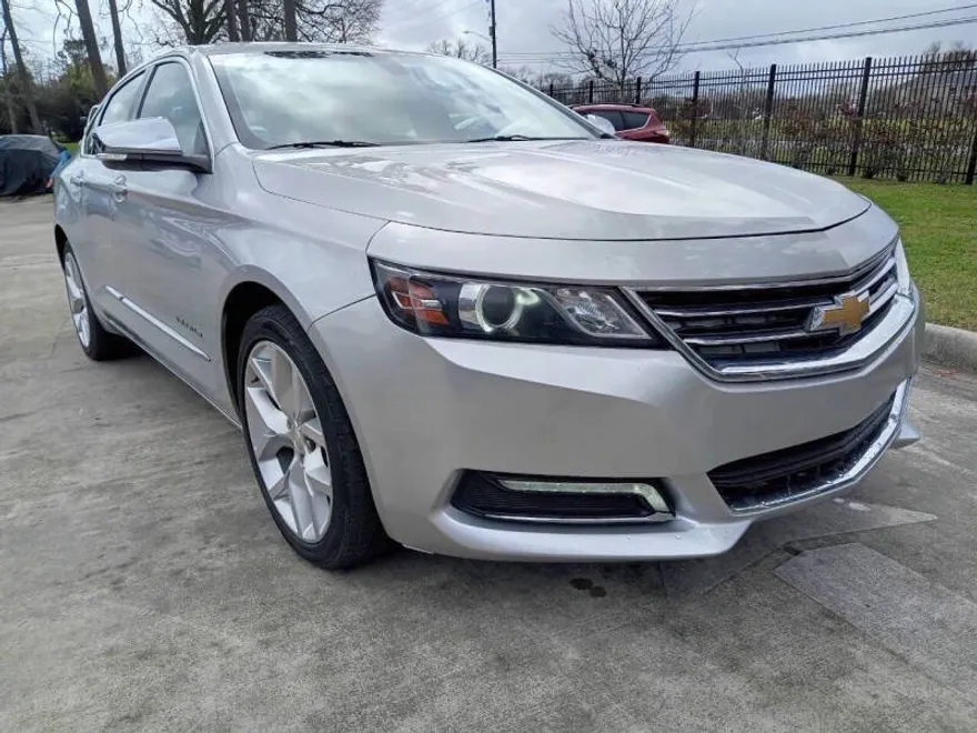 2018 Chevrolet Impala Premier photo 1