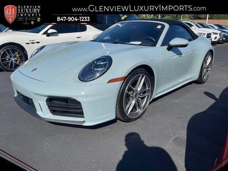 2025 Porsche 911 Cabriolet photo 1