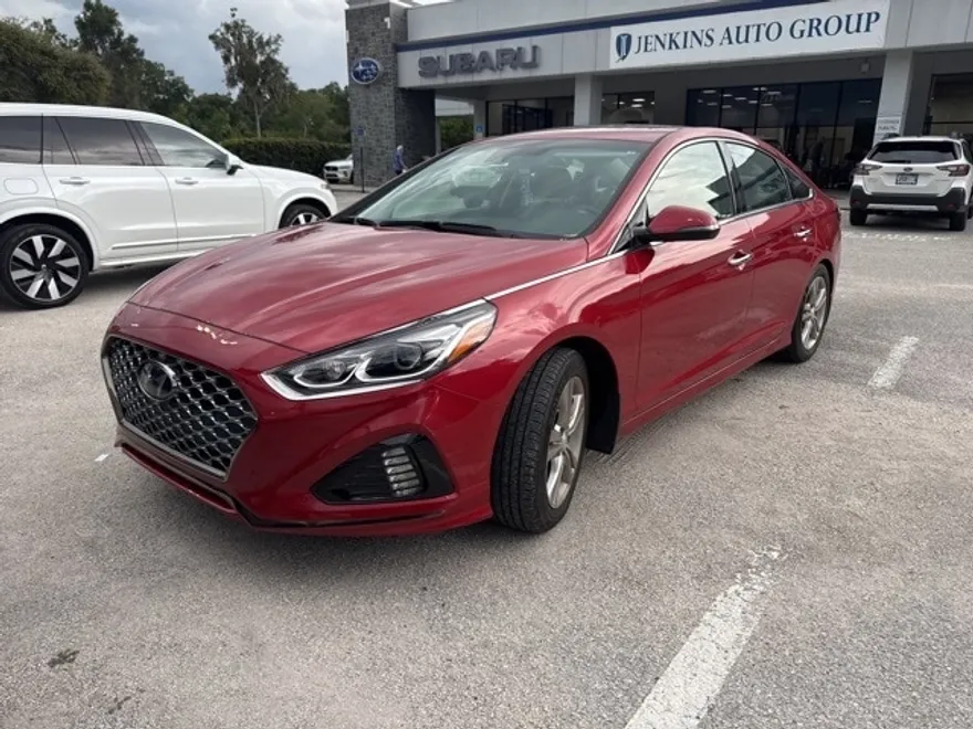 2019 Hyundai Sonata Limited photo 1