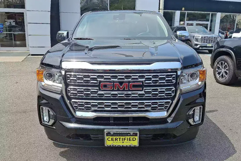 2022 Gmc Canyon Denali photo 1