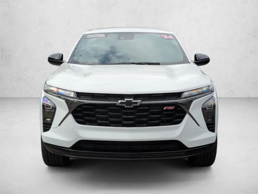 2024 Chevrolet Trax photo 1