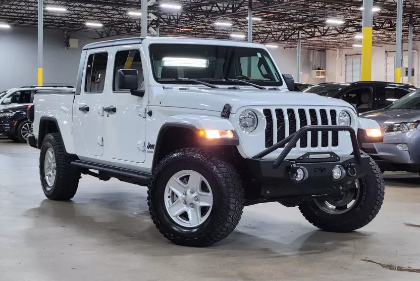 2021 Jeep Gladiator Sport S photo 1
