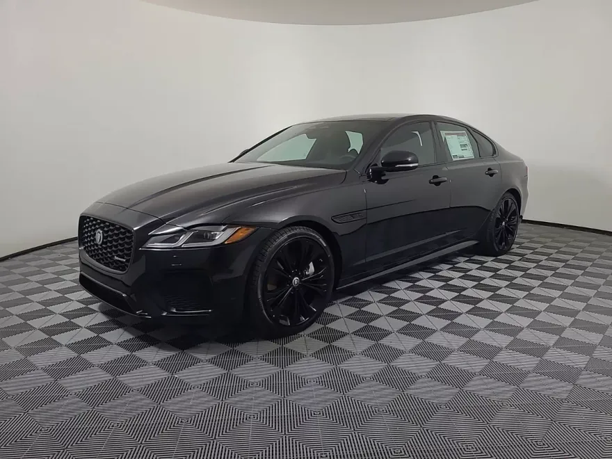 2024 Jaguar XF P250 R-Dynamic SE photo 1