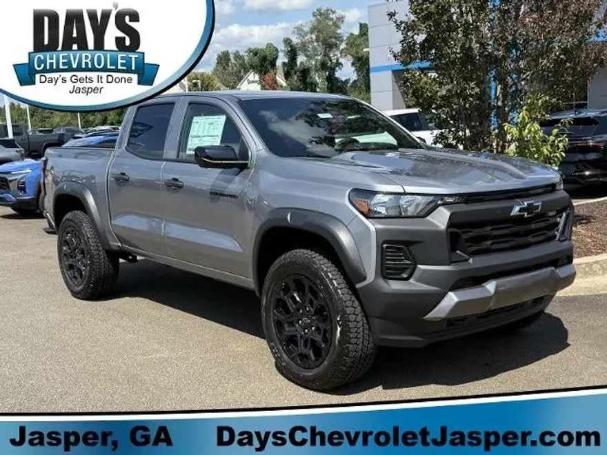 2026 Chevrolet Colorado Trail Boss photo 1
