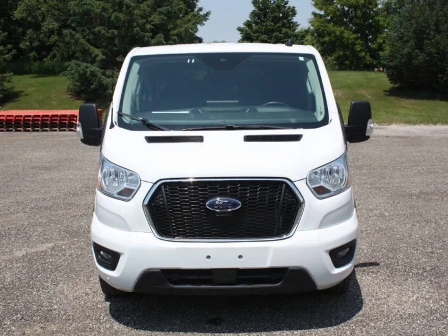 2022 Ford Transit XLT photo 1