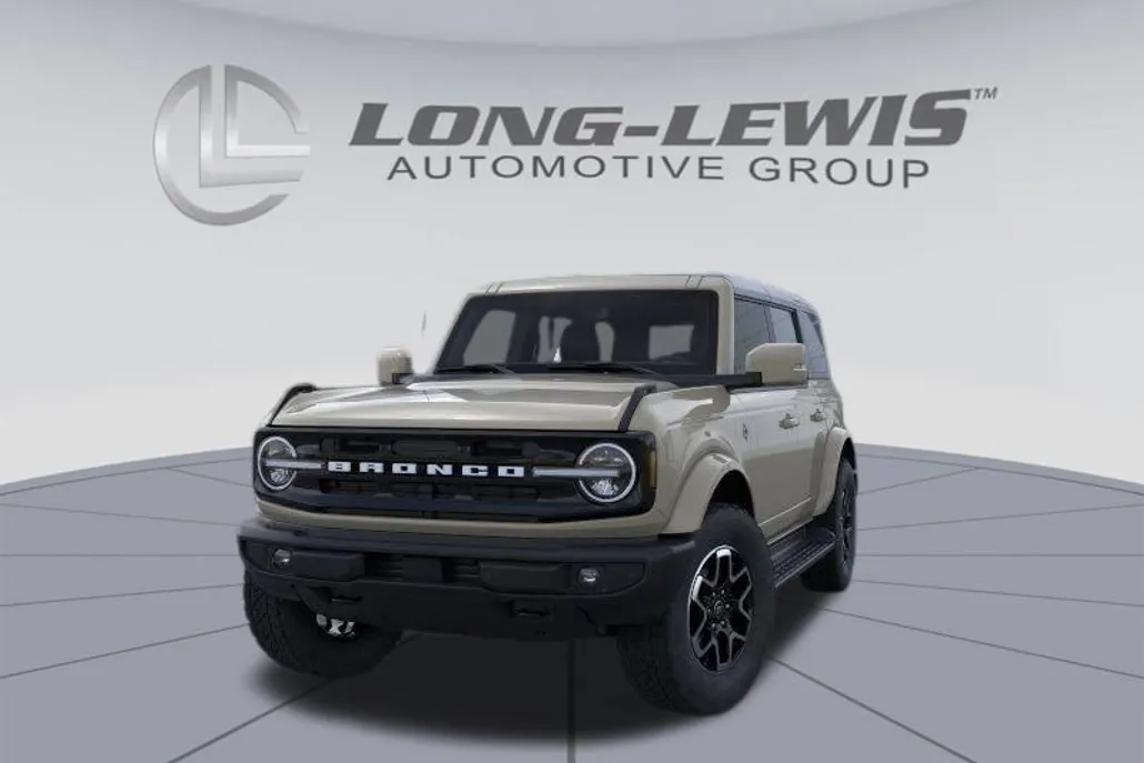 2025 Ford Bronco Outer Banks photo 1