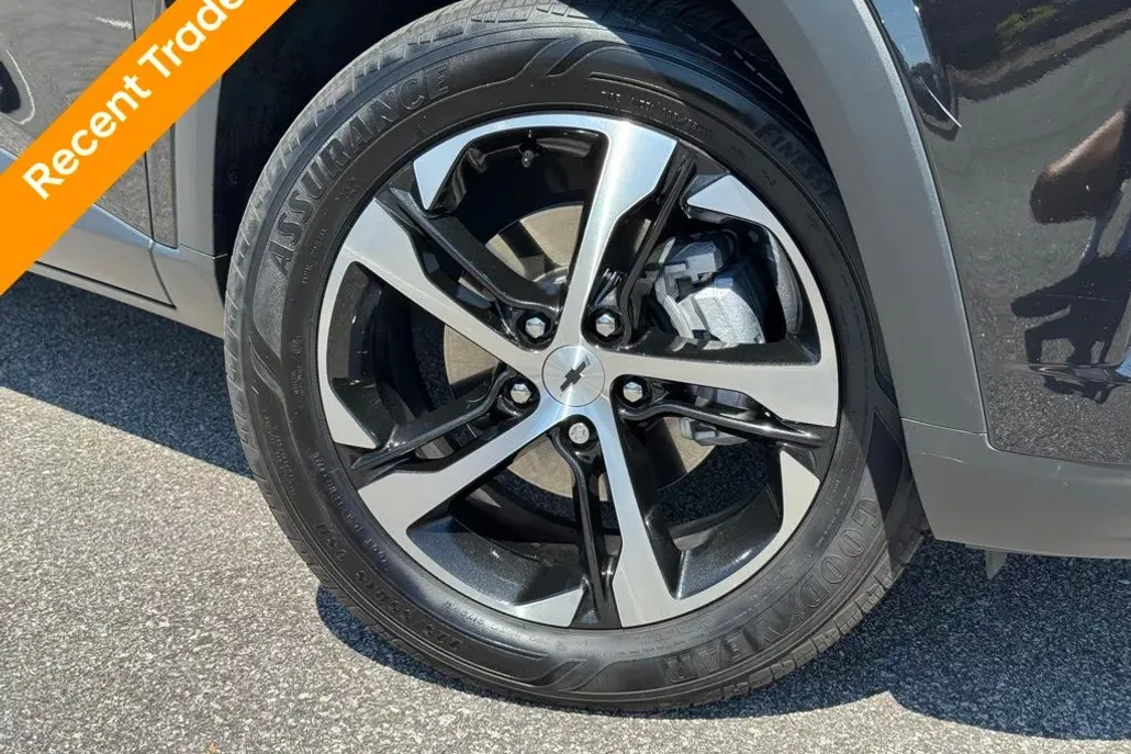 2024 Chevrolet Trax photo 1
