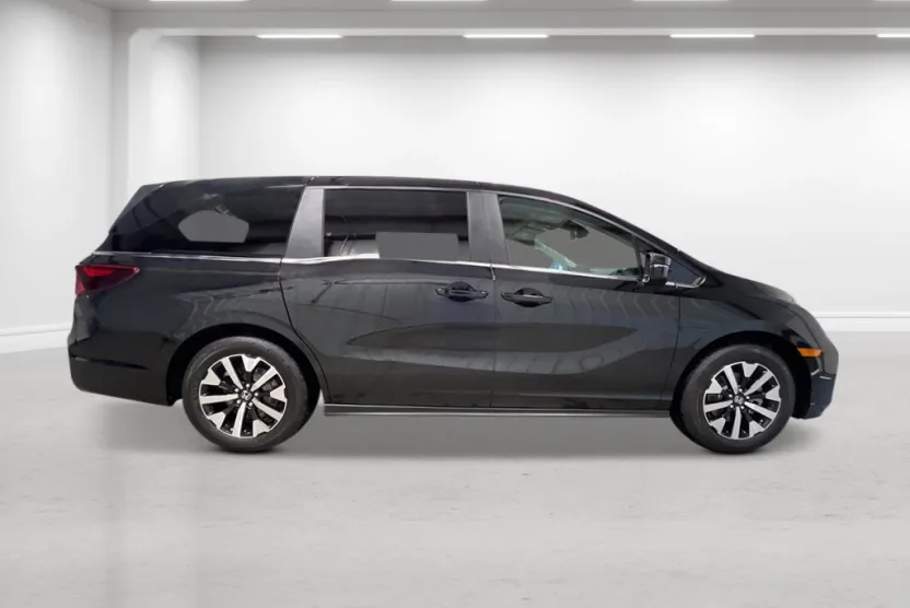 2026 Honda Odyssey EX-L photo 1