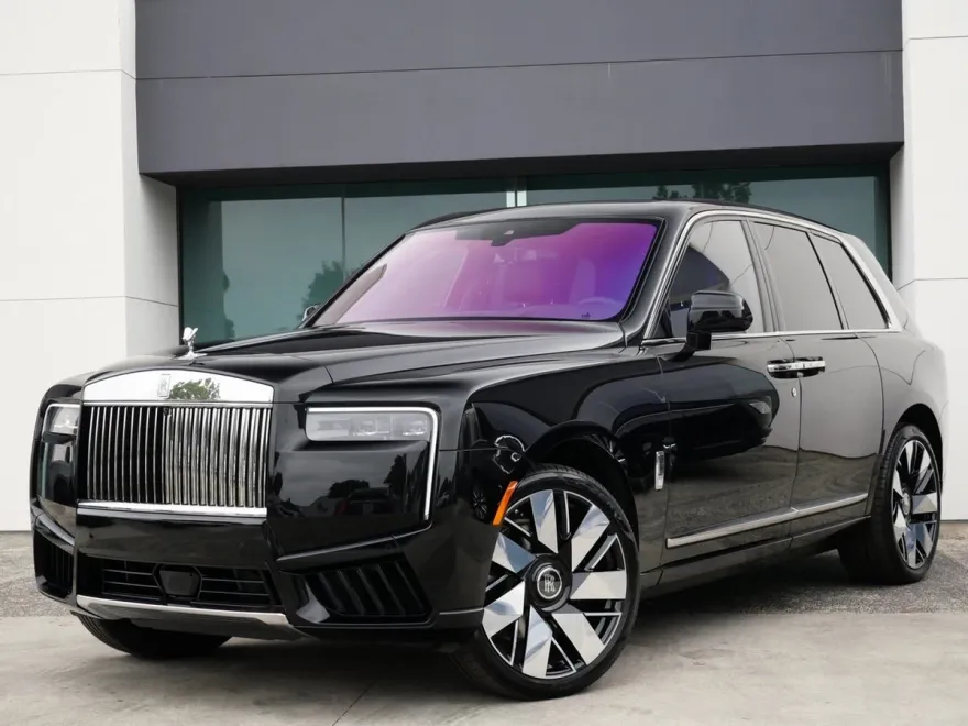 2025 Rolls Royce Cullinan RR photo 1
