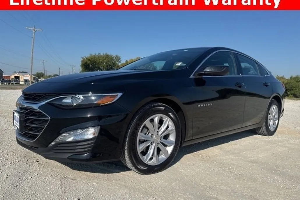 2024 Chevrolet Malibu 1LT photo 1