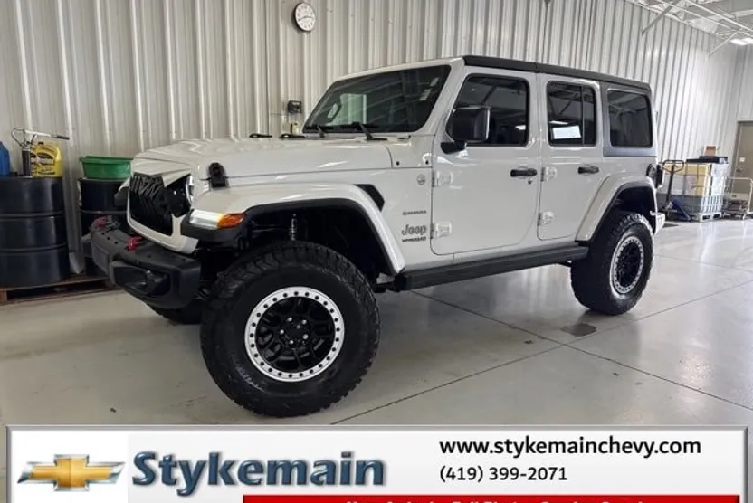 2018 Jeep Wrangler Unlimited Sahara photo 1