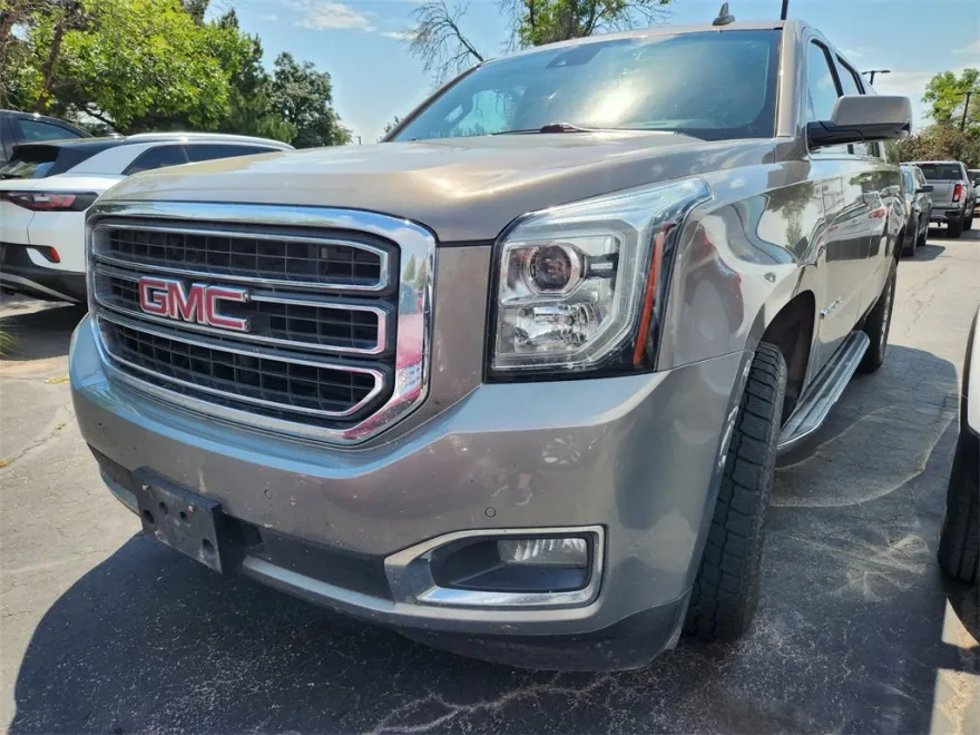 2019 Gmc Yukon XL SLT photo 1