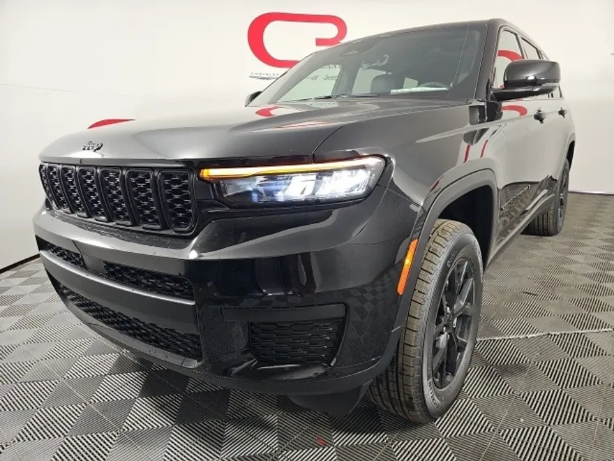 2025 Jeep Grand Cherokee Altitude X photo 1