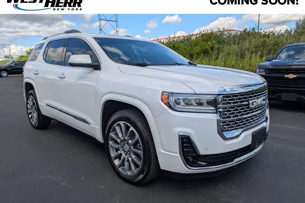 2023 Gmc Acadia Denali photo 1