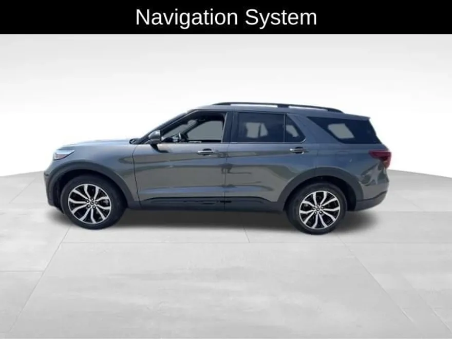 2020 Ford Explorer ST photo 1