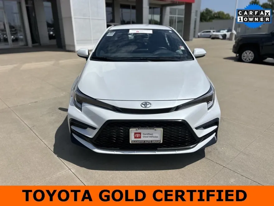 2025 Toyota Corolla SE photo 1