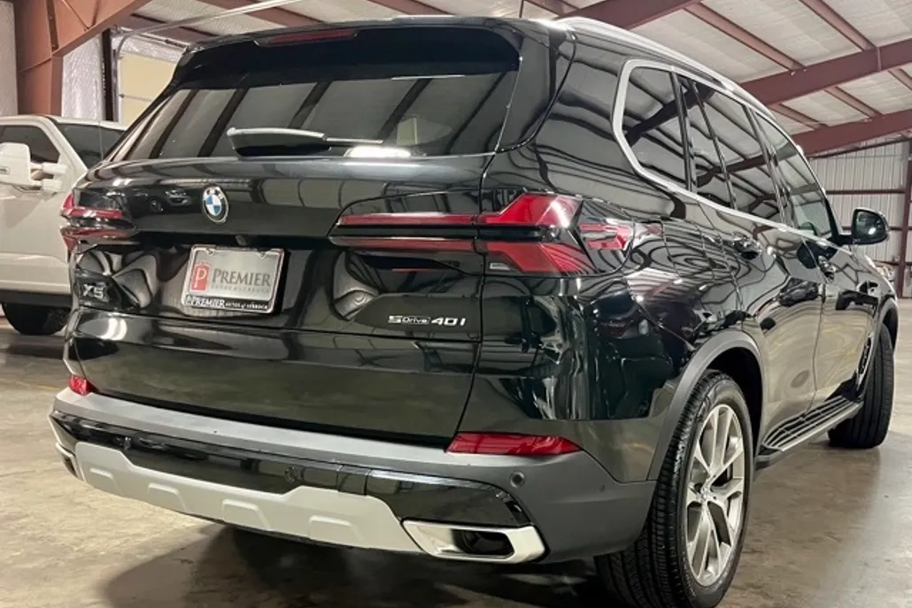 2025 Bmw X5 sDrive40i photo 1
