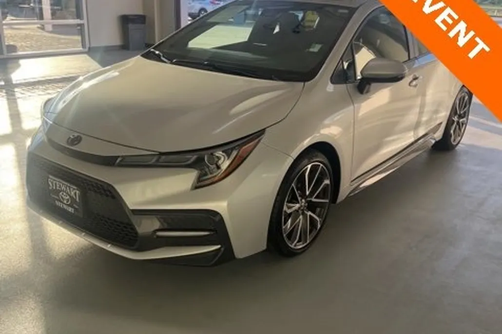 2022 Toyota Corolla SE photo 1
