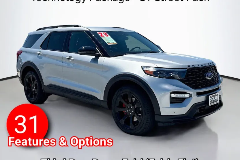 2023 Ford Explorer ST photo 1
