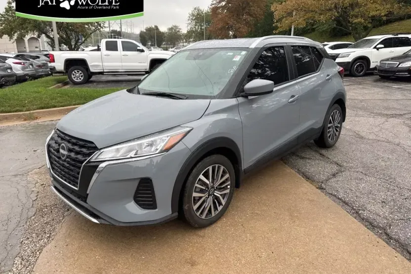 2024 Nissan Kicks SV photo 1
