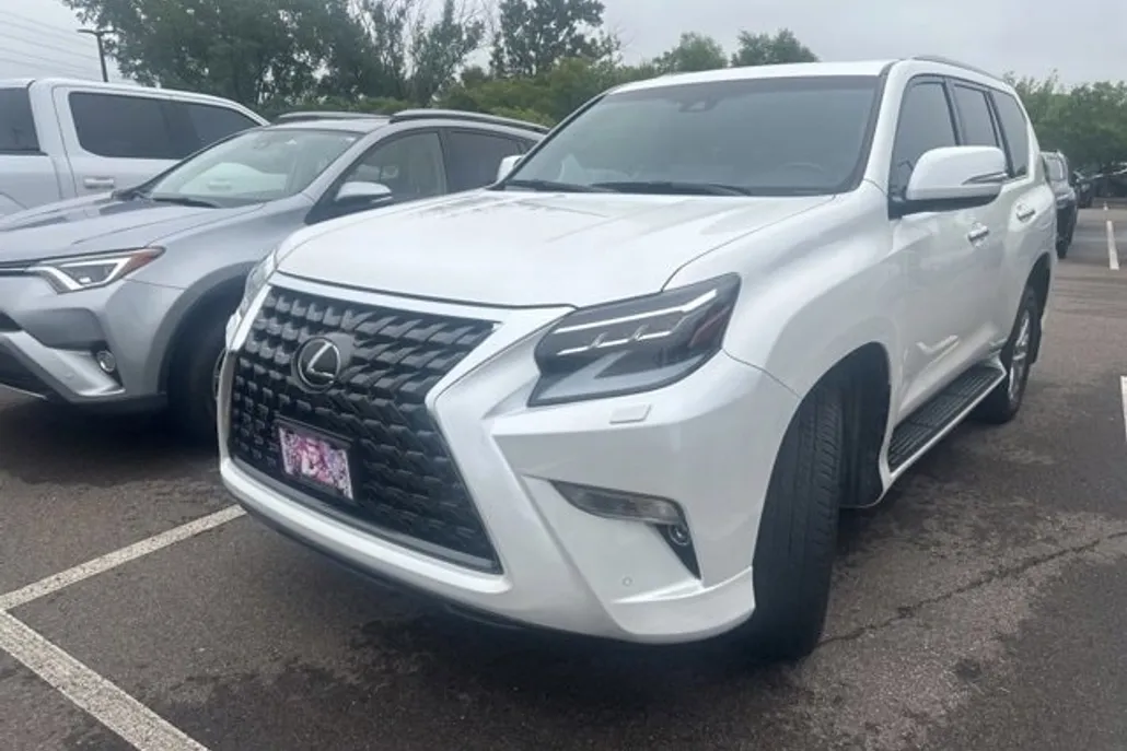 2023 Lexus GX 460 Premium photo 1