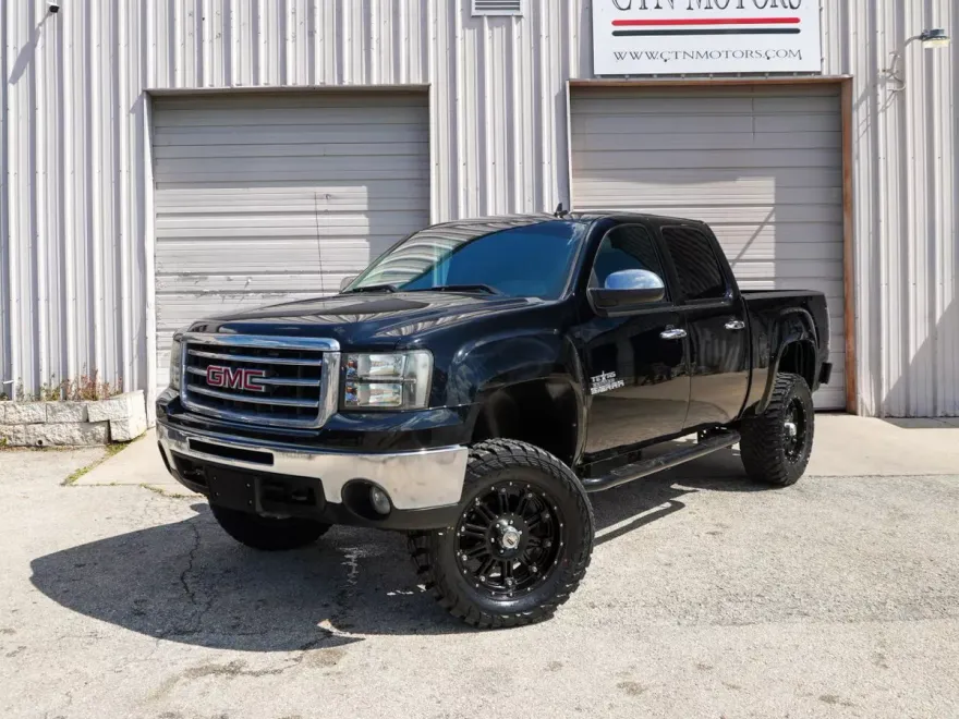 2013 Gmc Sierra 1500 SLE photo 1