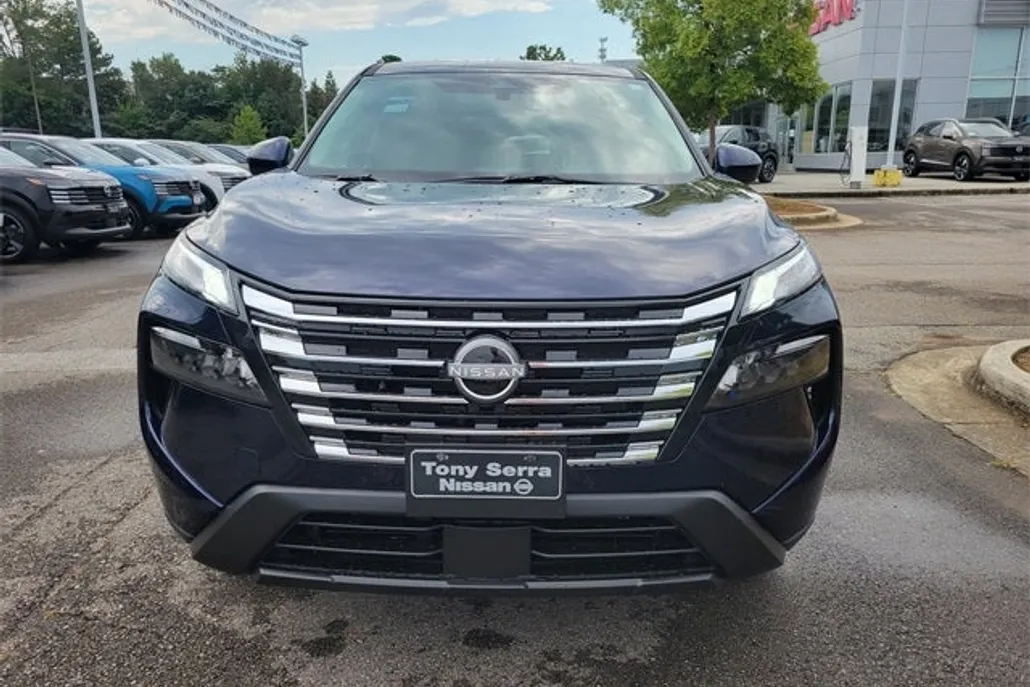 2026 Nissan Rogue SV photo 1