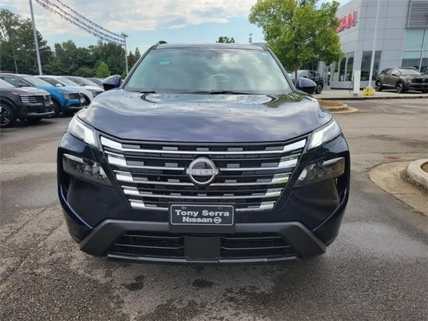 2026 Nissan Rogue SV photo 1