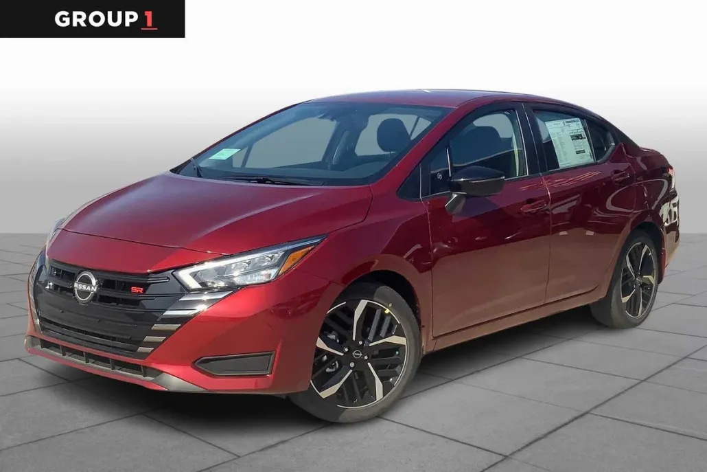 2025 Nissan Versa S photo 1