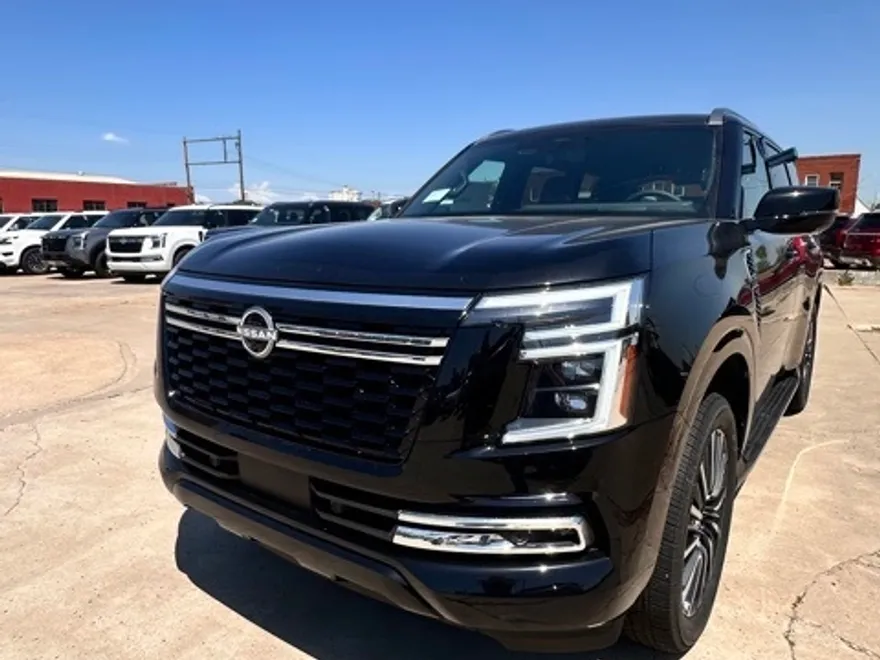 2025 Nissan Armada Platinum Reserve photo 1