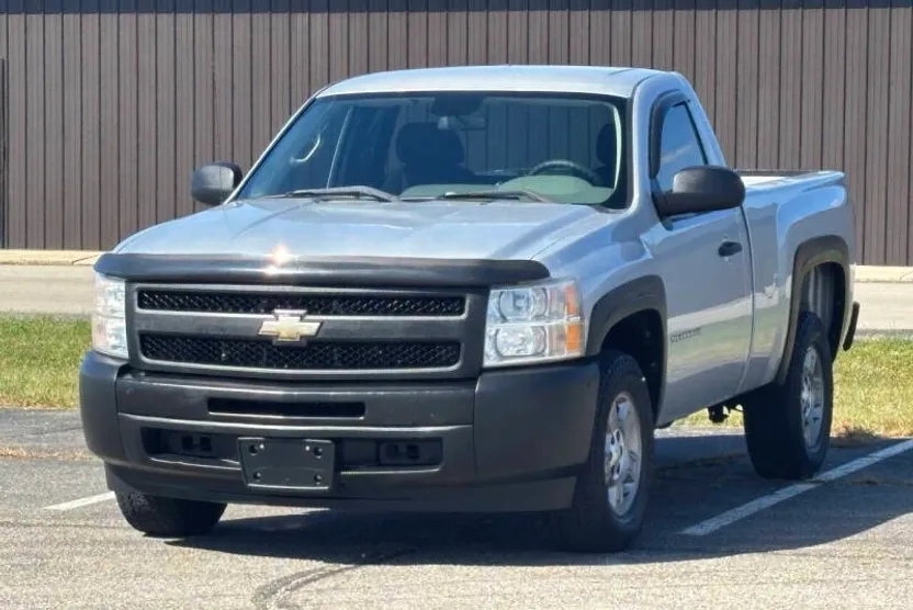 2010 Chevrolet Silverado 1500 Work Truck photo 1