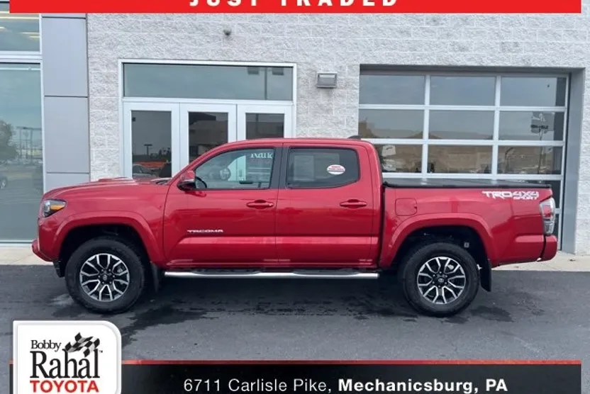 2022 Toyota Tacoma TRD Sport V6 photo 1