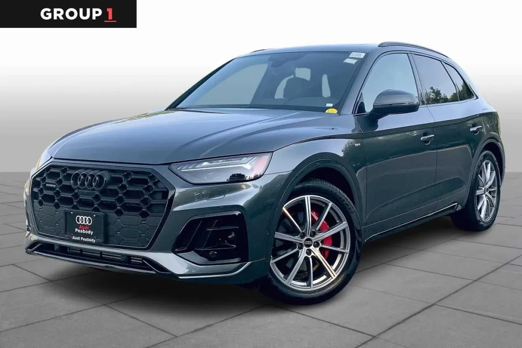 2024 Audi Q5 S line Prestige photo 1