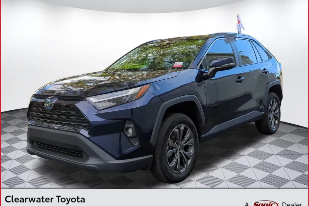 2022 Toyota RAV4 Hybrid XLE Premium photo 1