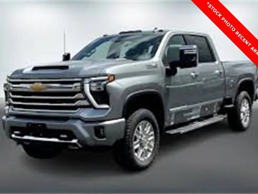 2025 Chevrolet Silverado 3500HD LTZ photo 1