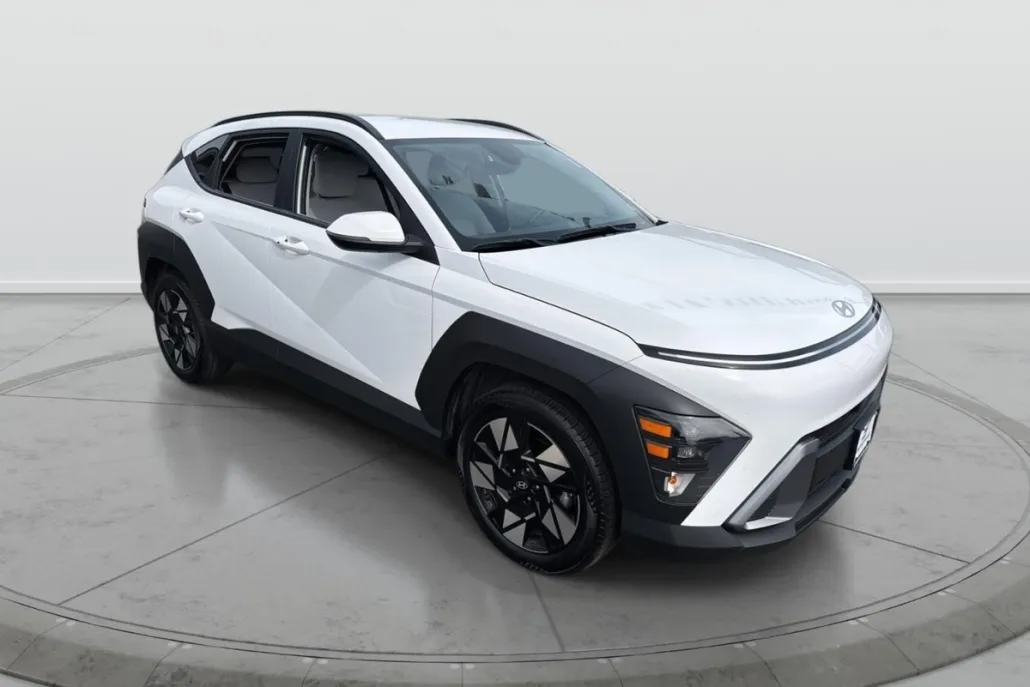 2025 Hyundai Kona SEL photo 1