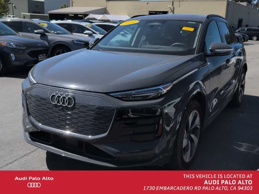 2025 Audi Q6 E-tron Premium Plus photo 1